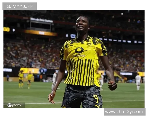 多特蒙德锋线新星吉拉西表现惊艳开赛7场斩获6球2助攻 多特蒙德锋线新星吉拉西表现惊艳开赛7场斩获6球2助攻