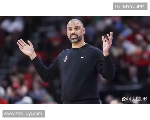 乌度卡强调阿门在防守中的重要性并计划扩大其进攻角色 乌度卡强调阿门在防守中的重要性并计划扩大其进攻角色