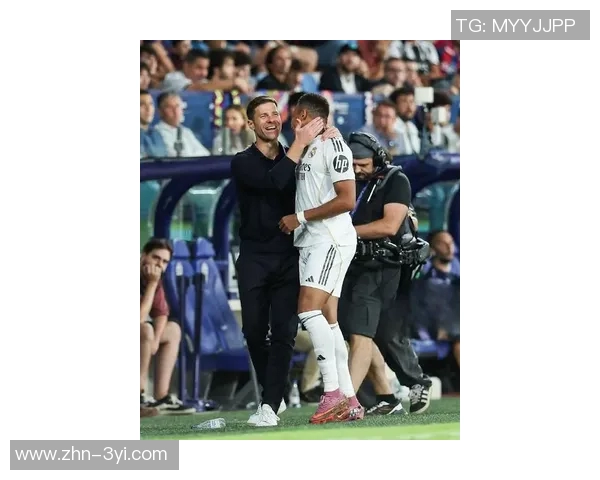 皇马对姆巴佩和马斯坦托诺受伤前往国家队表示强烈不满 皇马对姆巴佩和马斯坦托诺受伤前往国家队表示强烈不满