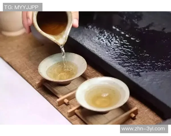 阿莫林惊讶有人喝茶加牛奶直言这让我感到困惑不已 阿莫林惊讶有人喝茶加牛奶直言这让我感到困惑不已