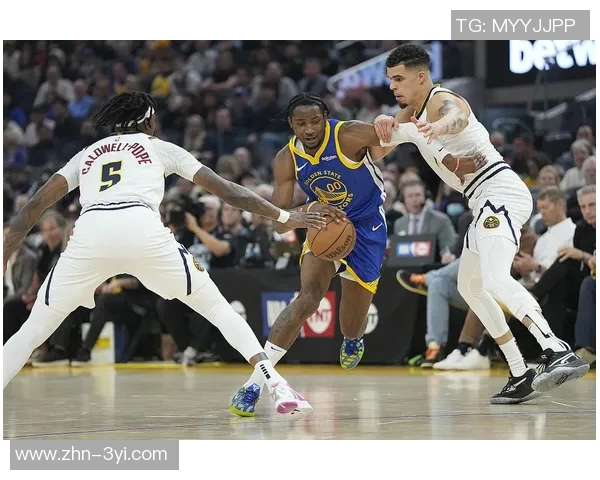 科尔称赞库明加成长显著关键时刻主动示意不该出手